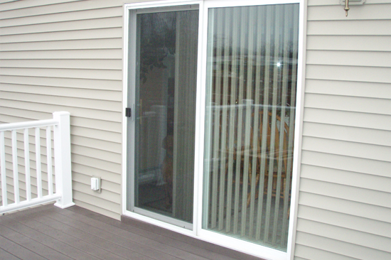 Lauderhill-screen-door-repair